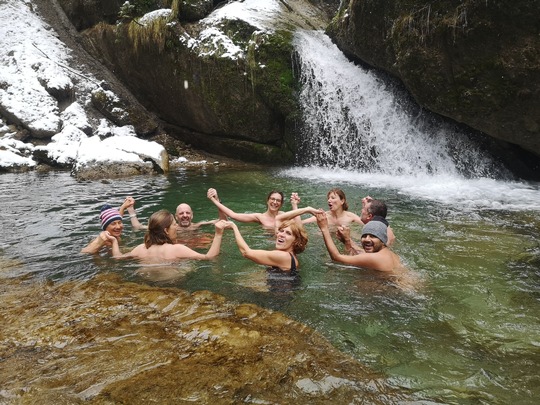 Das Eisbaden sorgt für einen unvergesslichen Energie-Kick©GaPa Tourismus GmbH 